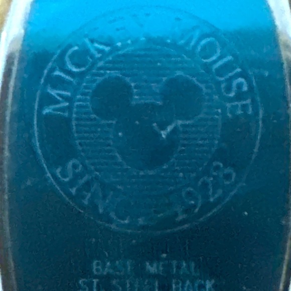 Vintage 1987 Seiko Mickey Mouse Gold Tone Watch 60th Anniversary Collectible - Picture 4 of 12